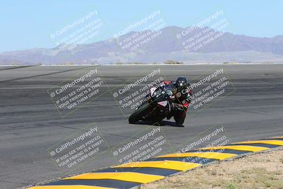 media/May-06-2024-Moto Forza (Mon) [[b33359f27d]]/1-Advanced/Session 2 (Bowl)/